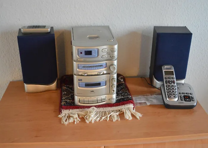 In With Scenic Views *